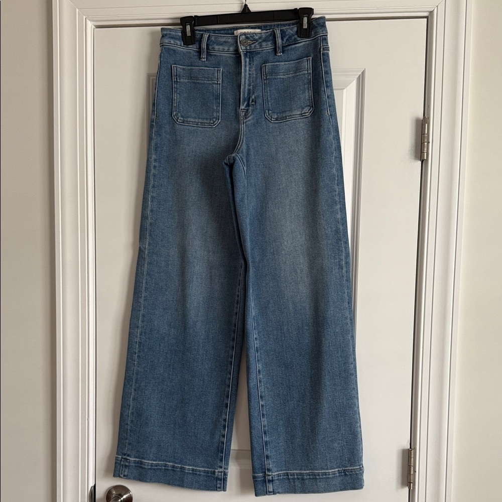 Stylish Blue Wide-Leg Women's Jeans